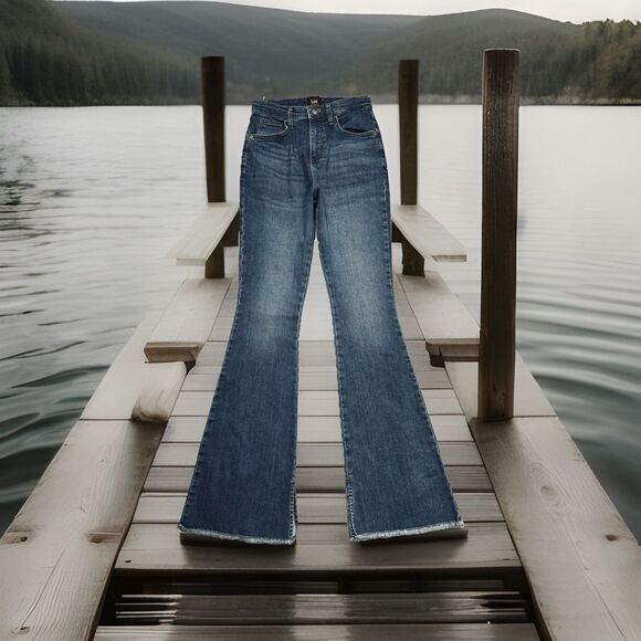 Lee High Rise Flare Jeans 2 (25x32.5) Blue Super Stretch Denim Womens - Picture 1 of 9